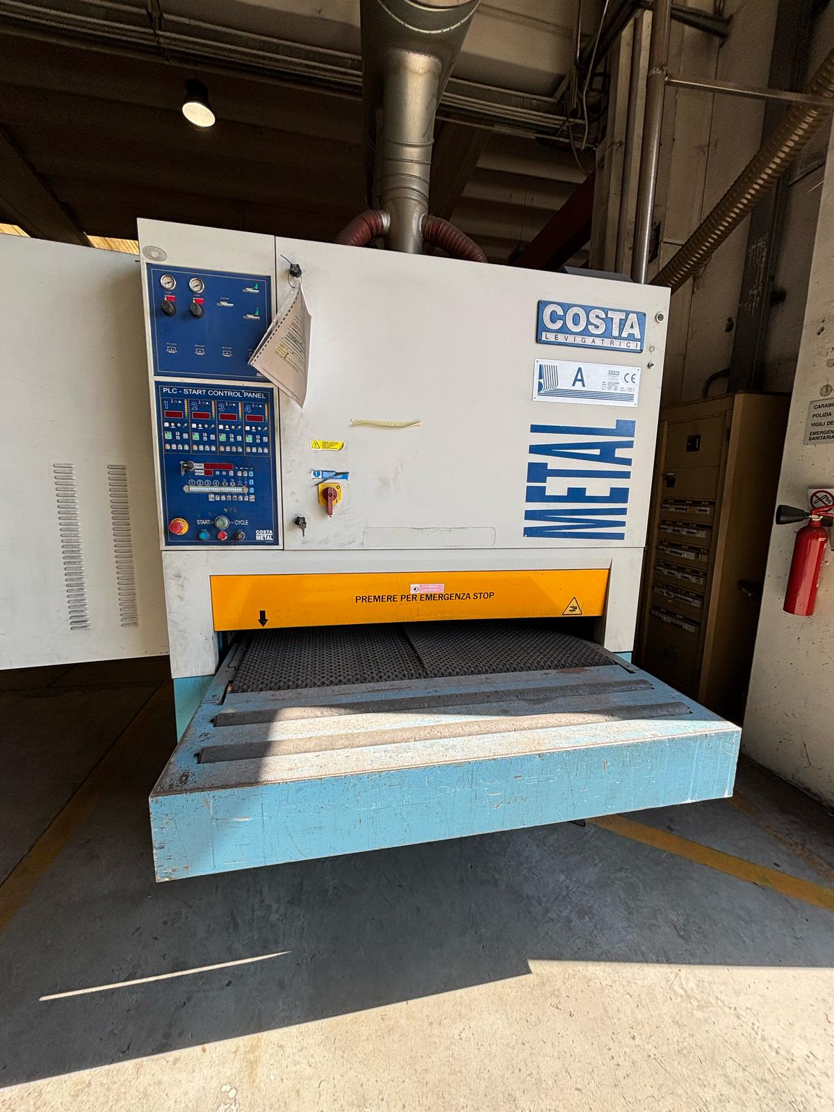 BRUSILNO RAZIGLEVALNI STROJ PROIZVAJALCA COSTA